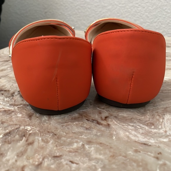 Dollhouse pointed toe orange flats - Picture 8 of 16